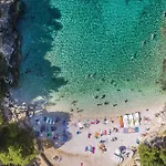בית נופש Beautiful In Marčana